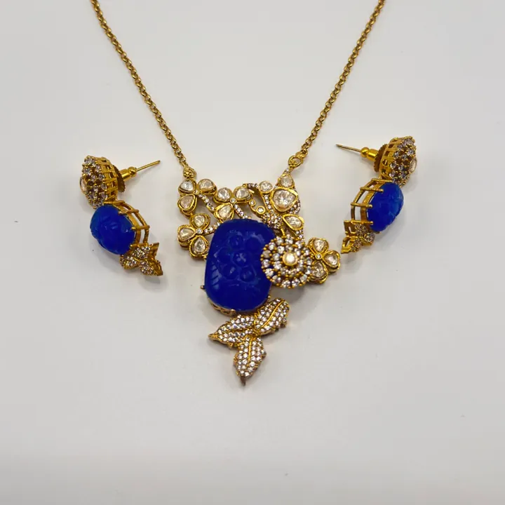 Blue Gold Plates Pendant Set from Desi Girl Gems